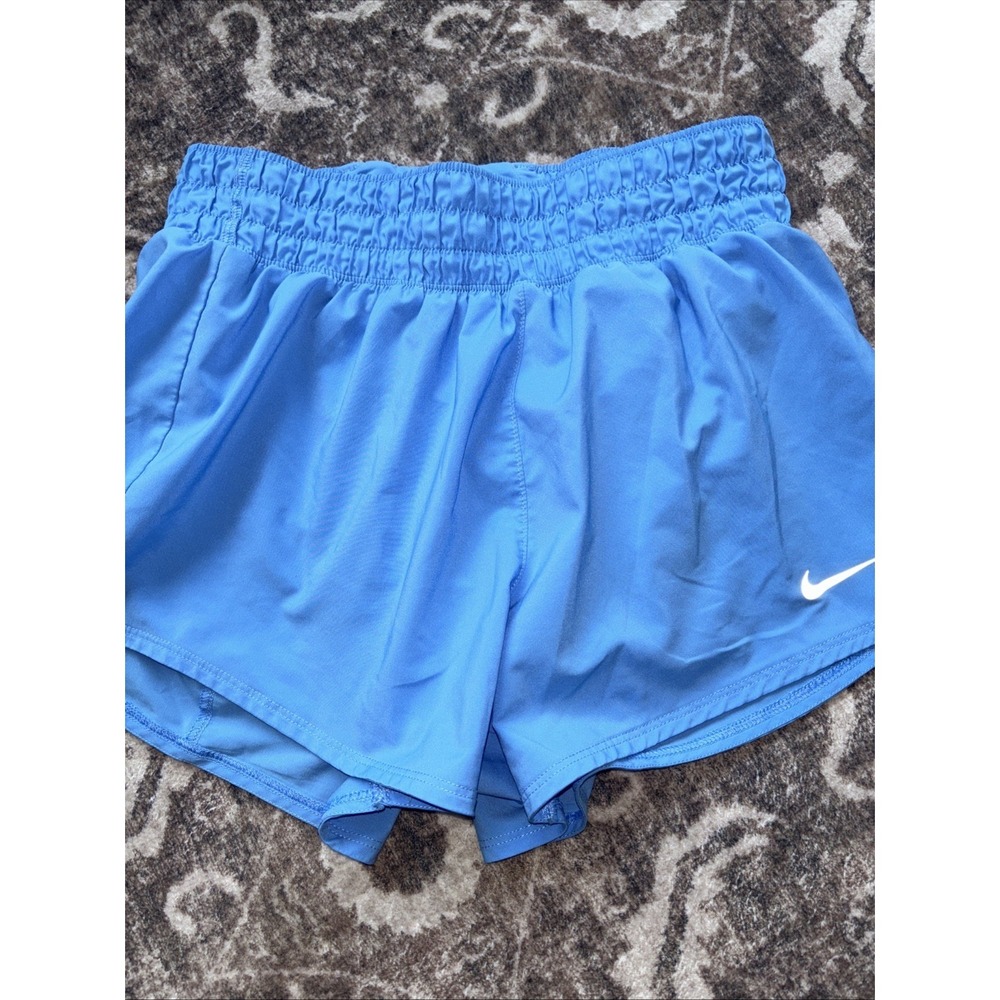 Nike One Dri-FIT Ultra High Waisted 3" Brief Lined Training Shorts in Blue XS